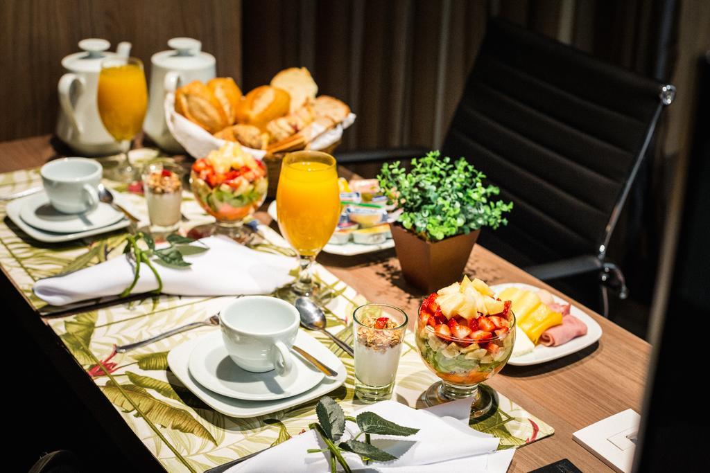 San Diego Hotel Governador Valadares